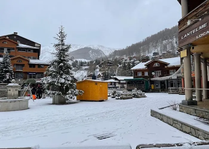Allos, Logement Pieds Des Pistes, A 10 Minutes De La Base De Loisirs