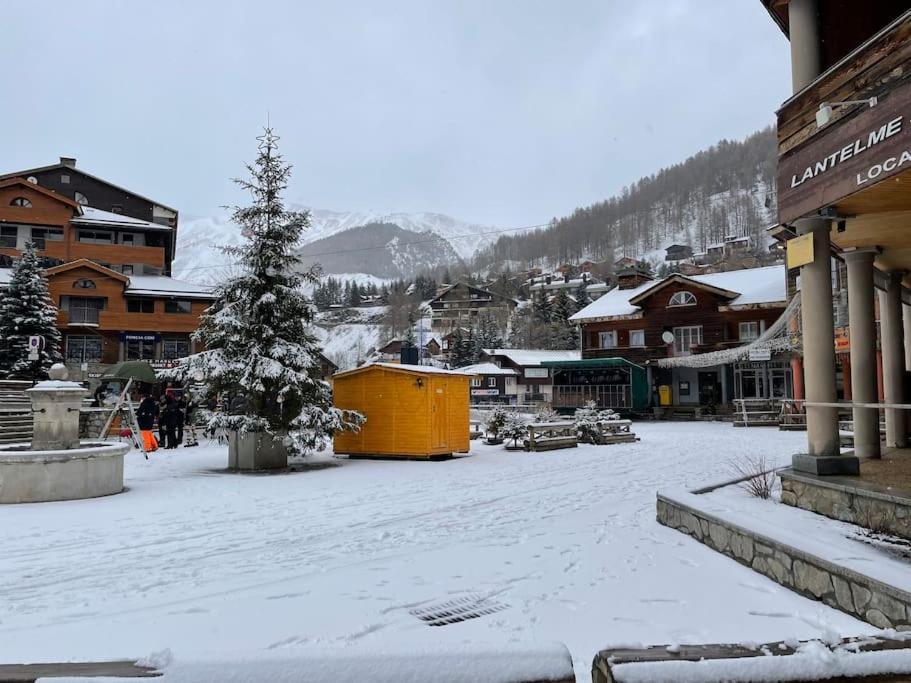 Apartment Allos, Pieds Des Pistes, A 10 Minutes De La Base De Loisirs *